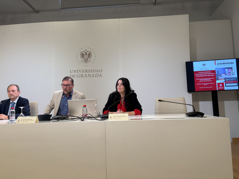 Rueda de prensa para la presentación del Informe de Salud Mental y UGR-PROSIRIS